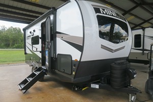 Off Road Camper Trailer Mobile Home <b>Motorhome</b> <b>China</b> Origin Lightweight Durable For Adventure Camping - Product Image 5