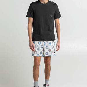 บริการ OEM ขายส่ง กางเกงขาสั้นตาข่ายสีพื้นแบบสบายๆ แห้งเร็ว ระบายอากาศดี สินค้ามาใหม่สำหรับผู้ใหญ่ - Product Image 3