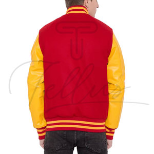 Veste universitaire sur mesure de haute qualité avec corps en laine, manches en cuir et broderie en chenille. Veste universitaire courte pour femme. - Product Image 3