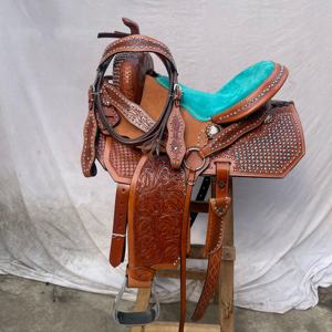 Ensemble de selle en cuir western avec décorations de barrel racing haut de gamme, en bois |   Quincaillerie en acier inoxydable façonnée à la main, couleur et taille personnalisables - Product Image 3