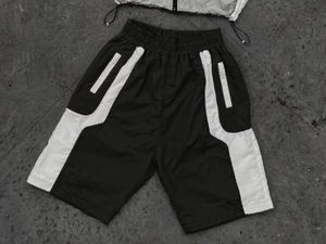 Ensemble de survêtement hip-hop respirant brodé à blocs de couleur personnalisés pour hommes - Veste et short d'été 100 % polyester à motif uni - Product Image 4