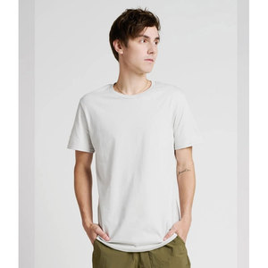 เสื้อยืดเจอร์ซีย์ ยูนิเซ็กซ์ ผ้าฝ้าย 100% ขายส่งจำนวนมากจากสหรัฐอเมริกา รับสั่งพิมพ์ลาย DTG สกรีนโลโก้ แบรนด์เสื้อผ้าฉลากส่วนตัว - Product Image 1