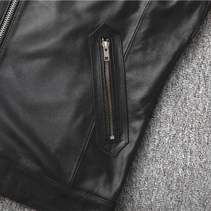 Veste de moto pour homme en cuir véritable noir, imperméable, respirante, col montant, fermeture éclair, coupe ajustée, longueur normale, couleur unie - Product Image 6