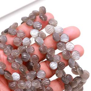 Perles de coquillage sculptées en pierre de lune grise naturelle, perles de pierres précieuses sculptées à la main, perles de pierre de lune percées sur le côté pour la fabrication de bijoux - Product Image 1