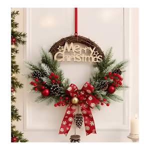 Guirlande murale de Noël extérieure en rotin avec pommes de pin, boules décoratives et baies rouges – Fournitures de fêtes écologiques faites à la main - Product Image 2