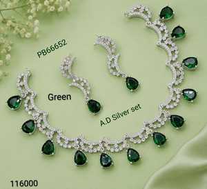 Colección Elegante, Juego de Joyería para Mujer con Perlas de Imitación, Diseño Geométrico, Chapado en Oro de Alta Calidad, Engaste de Garra - Product Image 1