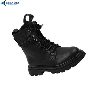Bottes d'école personnalisées avec logo pour étudiants – Confortables pour le quotidien – Fournisseur de chaussures - Product Image 2