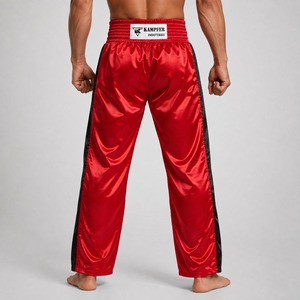 Pantalon de kick-boxing haute performance, conçu pour la vitesse, l'agilité, la liberté de mouvement et les séances d'entraînement quotidiennes. - Product Image 5