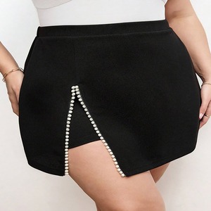 Falda Elegante para Mujer, Diseños Modernos, Ajuste Cómodo, Perfecta para Cualquier Ocasión - Product Image 2