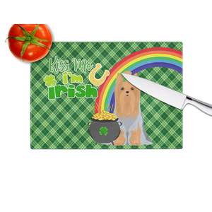 Tabla de cortar del día de San Patricio Yorkshire Terrier, capa completa de bronceado azul, vidrio templado decorativo, utensilio de cocina grande para servir - Product Image 4