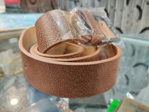 Ceinture en cuir véritable de vachette de haute qualité pour homme, style décontracté vintage, avec boucle à ardillon, personnalisable, service OEM/ODM, Pakistan - Product Image 3