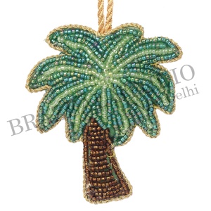 Hecho a mano respetuoso con el medio ambiente terciopelo satén tela bordada personalizada venta al por mayor árbol de Navidad decoraciones camello mar caballo flor - Product Image 1