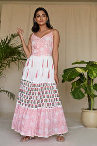 Summer Casual Maxi Ruffled Belt Jersey de algodón para mujer Hecho en India Escote sin tirantes con cierre de ojo de gancho - Product Image 3