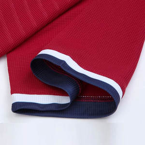 Listo para Enviar, Nuevo Estilo de Ropa de Fútbol, Uniforme Personalizado por Sublimación, Conjunto de Camiseta y Pantalones Cortos de Fútbol - Product Image 3