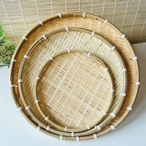 Plateau décoratif rond en bambou fait main, écologique, tressé, pour servir des fruits, du pain, des collations et pour la présentation sur la table - Product Image 5