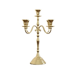 Candélabre en métal classique bougeoir décor à la maison bougies de luxe moules centres de table pour décor de table de mariage bougeoir - Product Image 1
