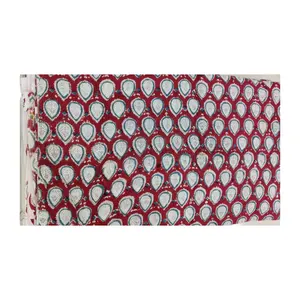 Écharpe en coton imprimé bloc à la main sarong teinture naturelle écharpe sarong de plage tissu en coton Designer coton naturel 100% tissu de course