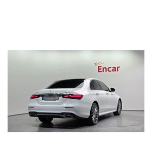 Mercedes-Benz Clase E E350 4MATIC AMG Line 2023, 63,525 km, Caja de Cambios Automática, Asientos de Cuero, Volante a la Izquierda, Cámara Trasera - Product Image 2