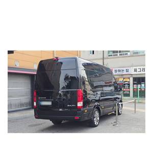 Hyundai Solati 2023, 15 places, 5 558 km, boîte automatique, conduite à gauche, caméra de recul, diesel - Product Image 2