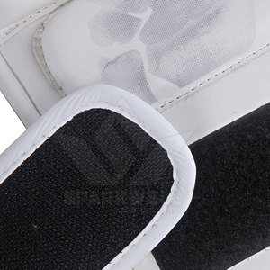 Guantes de Entrenamiento Premium con Correa de Muñeca Ajustable, Acolchado de Alta Densidad, Cuero PU Duradero, Rendimiento Superior - Product Image 5