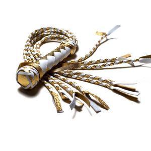 Látigos de Cuero PU Personalizados de Diferentes Estilos en Oferta, Látigos de Bondage de Color Dorado a Bajo Precio, Látigos de Cuero - Product Image 5