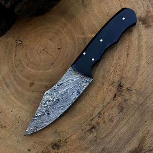 Couteau de chasse artisanal en acier de Damas, couteau de bushcraft haut de gamme pour l'extérieur, lame en acier à motif forgé à la main, manche durable, OEM ODM - Product Image 5