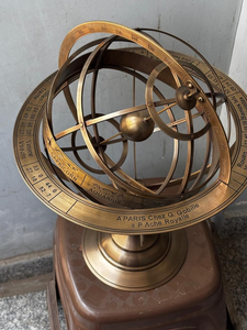 Sphère armillaire en laiton vintage, globe céleste nautique antique, astrolabe zodiacal, décoration de bureau, cadeau - Product Image 3