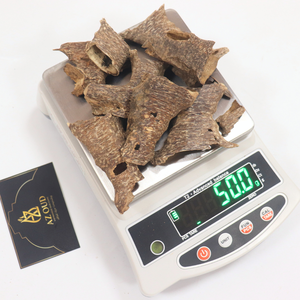 Copeaux d'agarwood naturels, bâtonnets d'encens naturels à base d'insectes sauvages, copeaux d'oud épais en bois - Product Image 1