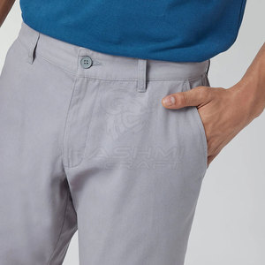 Ropa de verano de la mejor calidad para hombre, pantalones cortos chinos ligeros y suaves al tacto, diseñados para una comodidad y uso prolongados. - Product Image 6