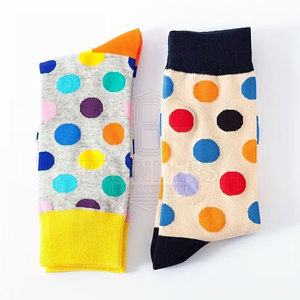 High Quality Comfortable Casual <b>Socks</b> For Men And <b>Women</b> Soft Material Perfect For Daily Wear Travel And Casual Athletic <b>Socks</b> - Product Image 4