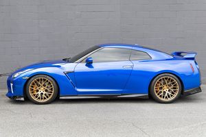 ONE OWNED Edición Premium 50 Aniversario AZUL 2020 G T R MODELO MODERNO - Product Image 4