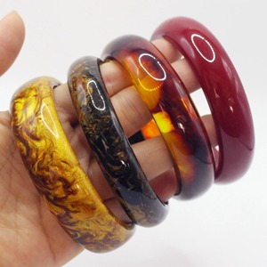 Bracelets en résine sur mesure, design personnalisé, finition lisse, prix d'usine en gros - Product Image 5