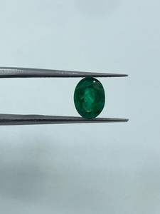 Émeraude naturelle de qualité supérieure, taille ovale, vert classique, pierre précieuse en vrac, 6x8mm, 1,40 carats, provenant d'Inde - Product Image 3