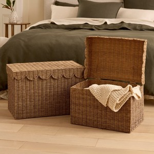 Cesta de almacenamiento para ropa con tapa, de ratán natural, ideal para guardar ropa y artículos esenciales del hogar. - Product Image 3