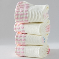 Chaussettes de yoga pour femmes, roses, en silicone antidérapant, pour la danse, le fitness, le Pilates, antidérapantes, mi-mollet, pour l'intérieur