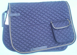 Tapis de selle matelassé de dressage anglais en tissu de polyester et satin de coton avec poches latérales Fournisseurs des meilleures ventes d'Inde - Product Image 5