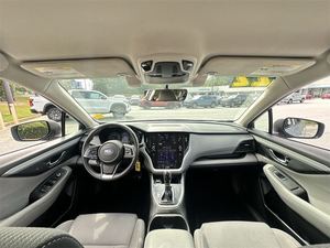 Subaru Legacy Premium 2022 Usado en Buenas Condiciones - Product Image 4