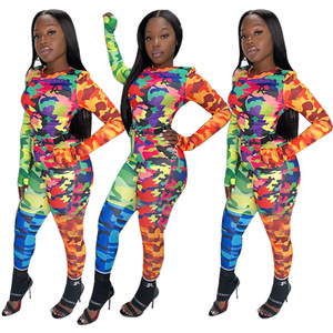 Mono de manga larga con estampado de camuflaje para mujer, cintura alta, ajuste ceñido, largo completo, cuello redondo, estilo urbano, spandex, poliéster - Product Image 5