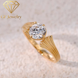 Bague de fiançailles solitaire en or rose 18 carats avec diamant de laboratoire taille ancienne européenne, style antique ondulé, pour femme - Product Image 3