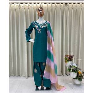 Ensemble de costume de fête élégant pour femmes avec haut, bas et dupatta - Product Image 2
