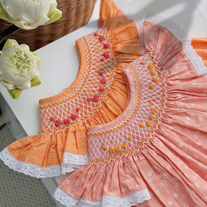 ชุดเดรสผ้าลินินทรงหลวมสำหรับเด็กผู้หญิง ดีไซน์เก๋ไก๋ นุ่มสบาย ลายดอกไม้และสัตว์ เหมาะสำหรับทุกฤดูกาล - Product Image 1