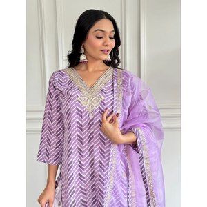 Beau haut et bas de fête avec ensemble élégant de taille Dupatta XL - Product Image 5