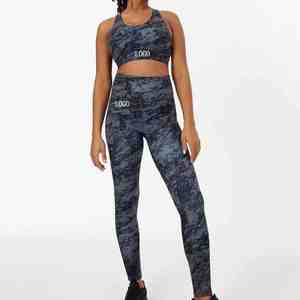 Conjunto de Ropa Deportiva para Gimnasio y Yoga: Chaleco Ajustado y Pantalones Acampanados con Cintura Acanalada, Sujetador Deportivo Integrado, Ropa Deportiva para Mujer - Product Image 1