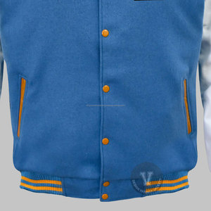 Chaqueta universitaria de cuero de lana personalizada para hombre estilo béisbol con cuello levantado con procesamiento de recubrimiento de impresión personalizado - Product Image 3