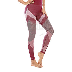 OEM Service Latest Style Solid Plus Size <b>Women</b> Yoga <b>Set</b> with Front Logo Custom Made Bulk Quantity - Product Image 4