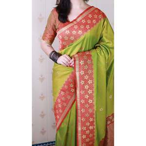 Sari en soie verte douce Banarasi ondulé Elite Weaves avec Zari unique tissé, idéal pour les soirées et le Mehendi, infroissable, toutes saisons, pour femme - Product Image 5