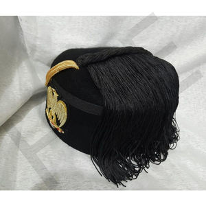 Sombrero Masónico Negro de Grado 32 del Rito Escocés con Bordado de Águila de Dos Cabezas y Borla Dorada - Product Image 3