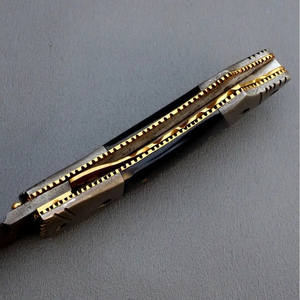 Cuchillo de Bolsillo Abatible de Acero de Damasco Multifuncional Hecho a Mano Personalizado OEM Burraq de 8 Pulgadas con Funda de Cuero - Product Image 2