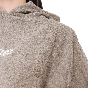 Gama Exclusiva de Batas de Playa de Alta Calidad a Precio de Mayoreo, Secado Rápido, Suaves, 100% Algodón de Rizo, para Compradores al por Mayor - Product Image 5
