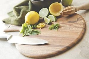 Planche à découper ronde en bois d'acacia provençal, plateau de service pour pizza, plateau de service pour fromage, pain, fruits, en-cas - Product Image 2